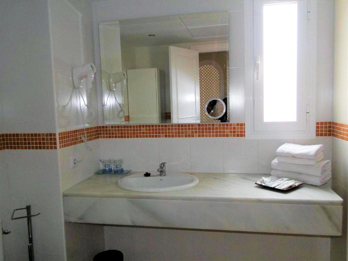 Attractive Holiday Home In Roquetas De Mar Surrounded By Beaches Kültér fotó